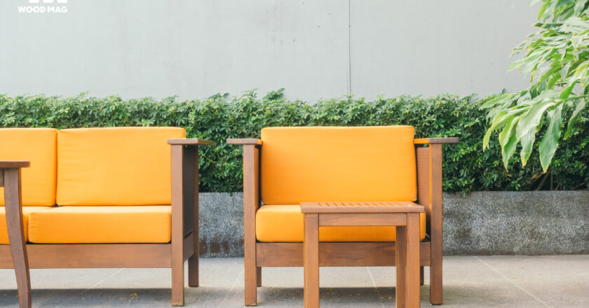 4 Tips Merawat Furnitur Kayu saat Musim Hujan agar Tetap Awet!